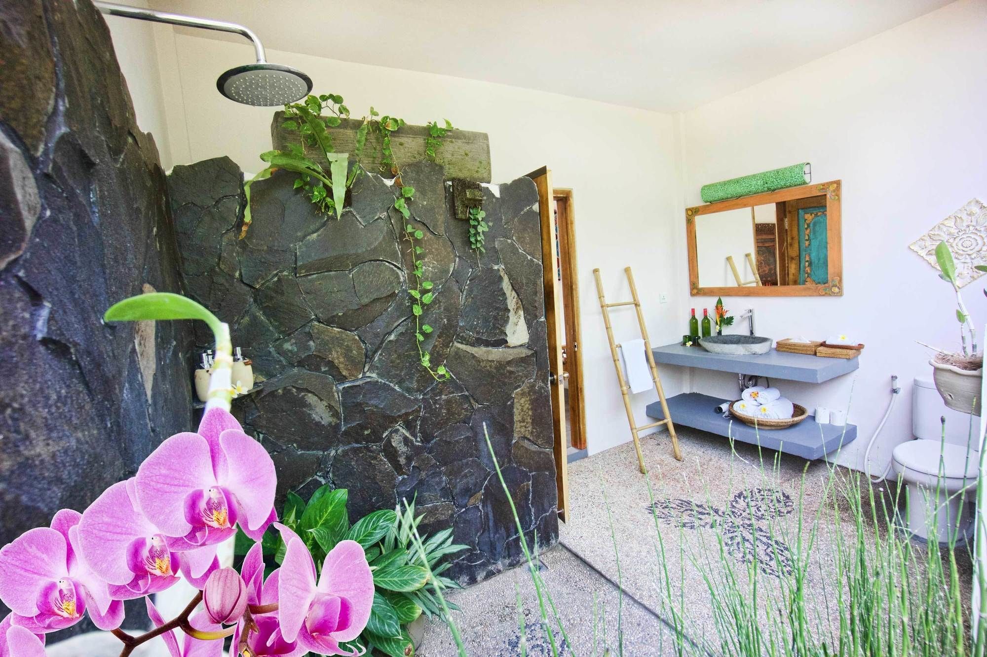 Floating Leaf Eco-Luxury Retreat Sukawati Exterior foto